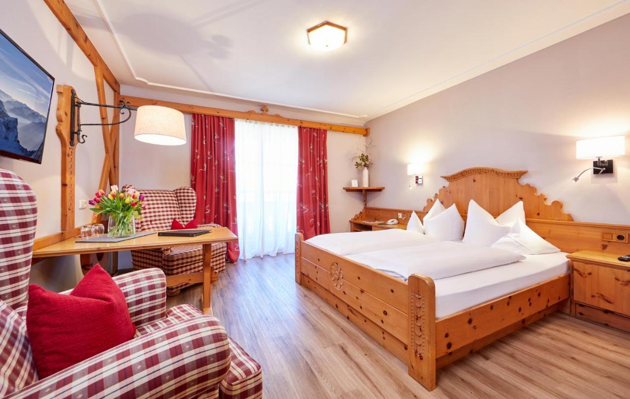 Landhotel Zum Bad Krün Kültér fotó