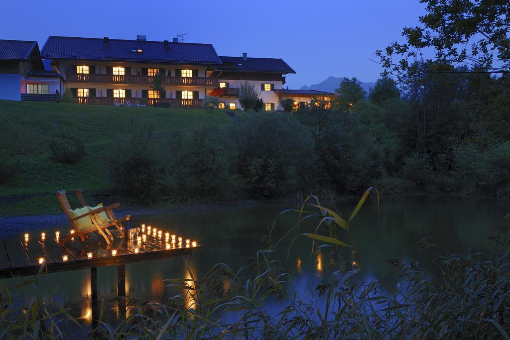 Landhotel Zum Bad Krün Kültér fotó