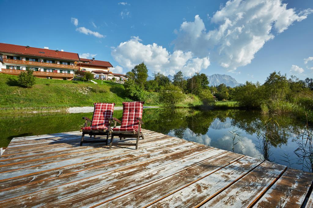 Landhotel Zum Bad Krün Kültér fotó